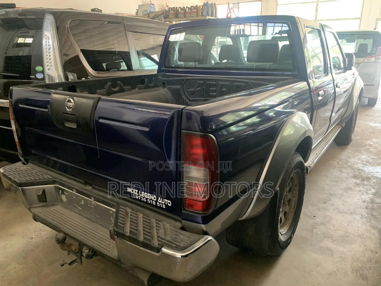 Nissan DoubleCab 2015 Blue