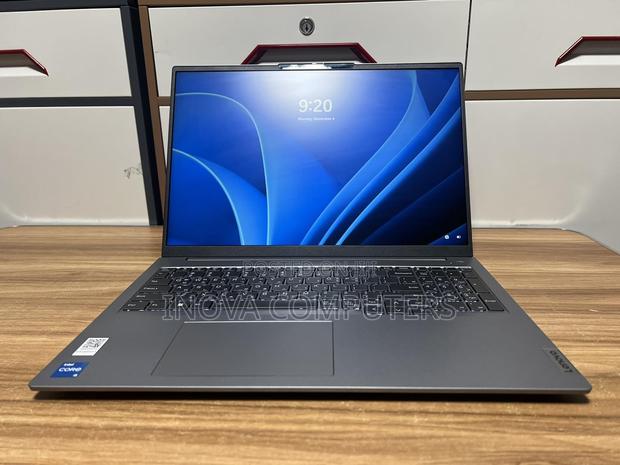 New Laptop Lenovo 8GB Intel Core I7 SSD 512GB - thumbnail 3