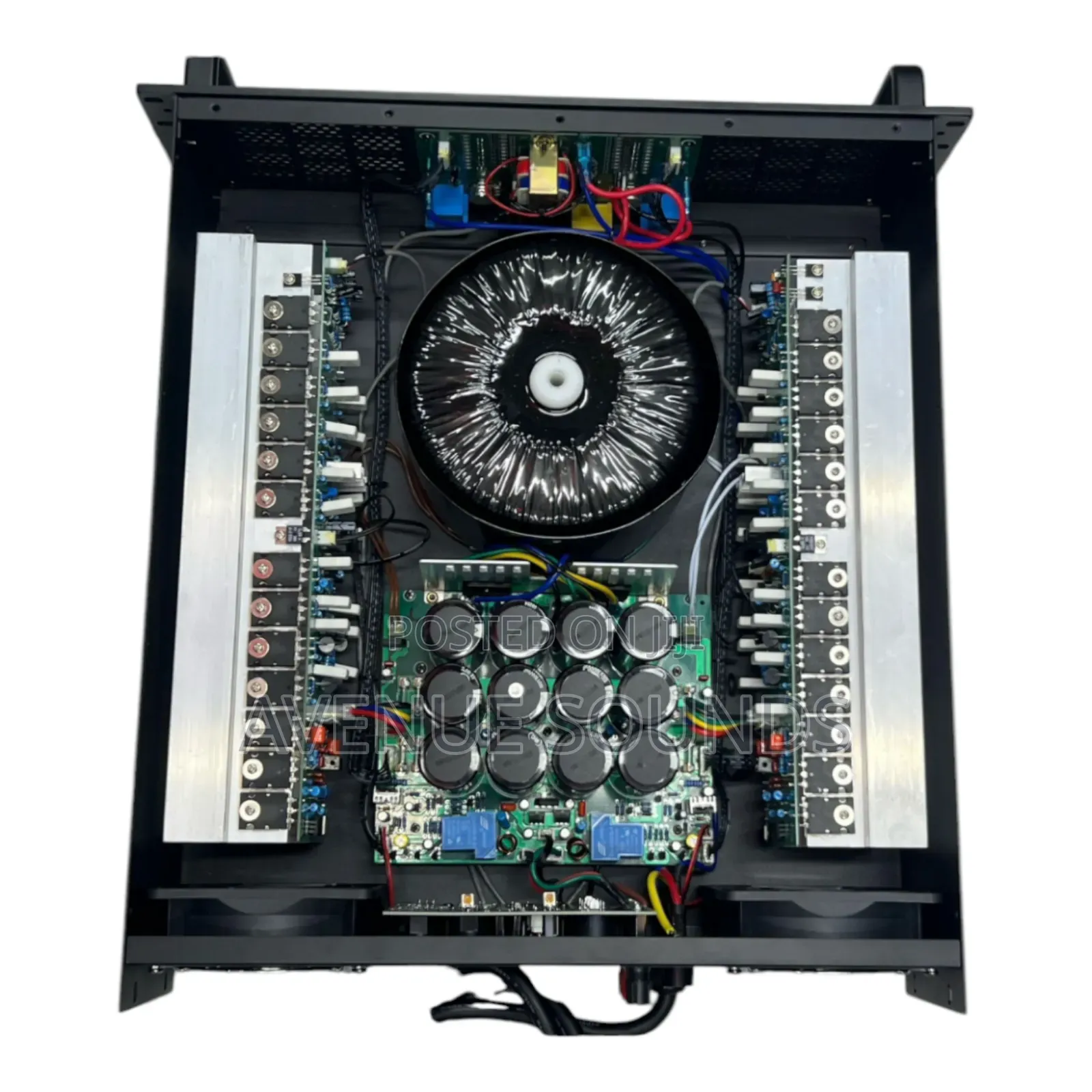 Professional Peavey Cs6000 Power Amplifier
