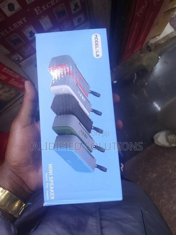 L8 Wireless Portable Speaker - thumbnail 2