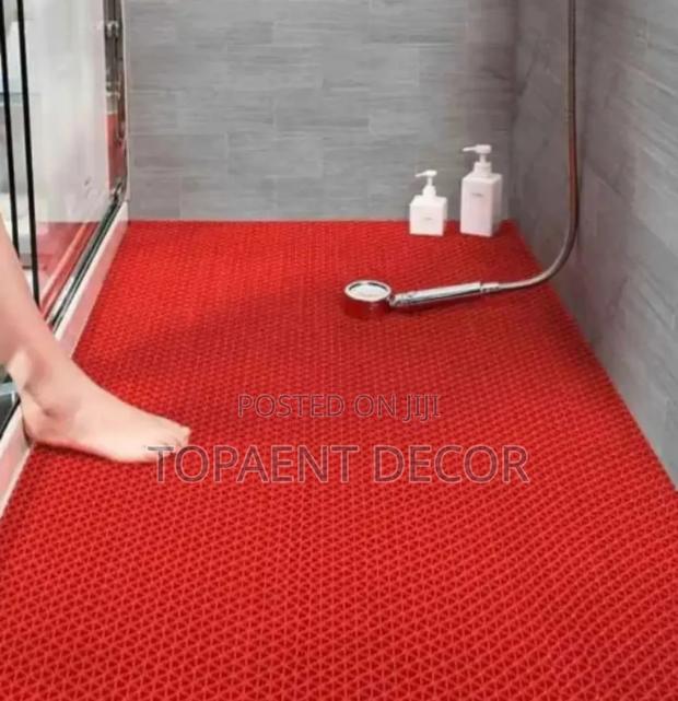 Red Perforated Bathroom ANTISLIP Mats - main view