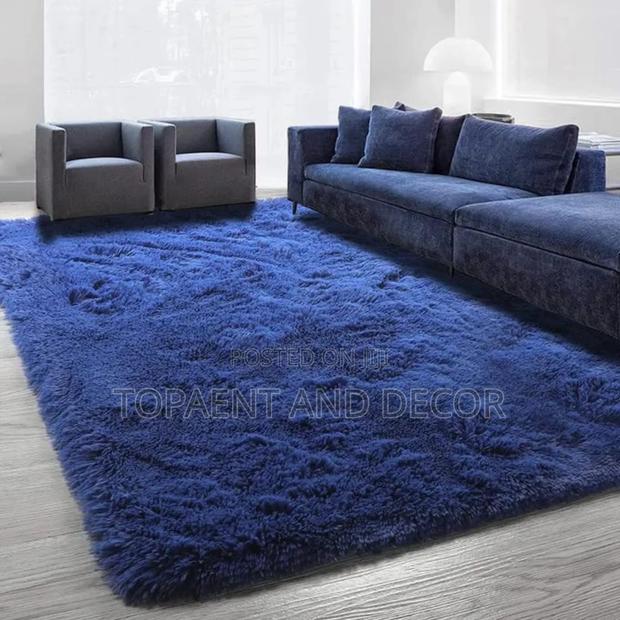 Light Fluffy Carpets For Living Room And Bed Side Mats