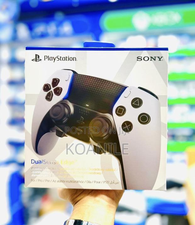 PS5 Dualsense Edge Wireless Pro Controller - main view