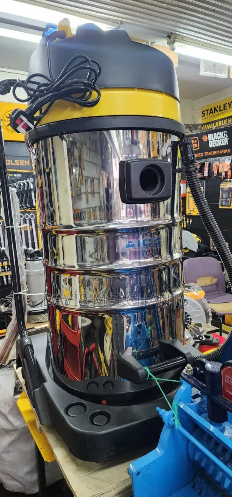 100L Vacuum Cleaner