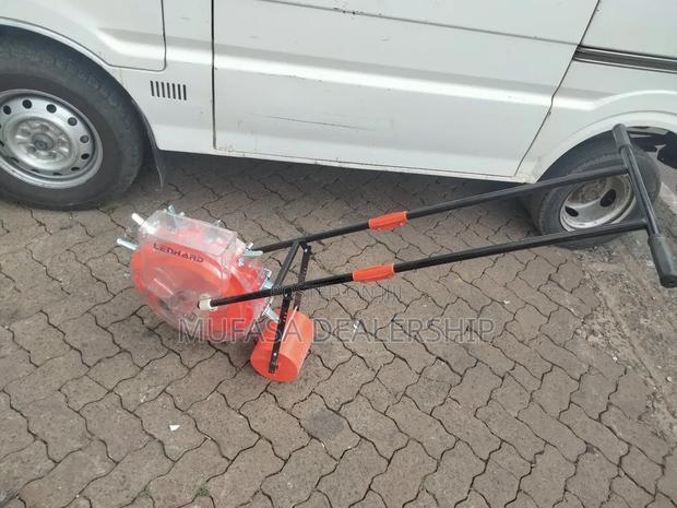 Hand Push Seed Planter - thumbnail 3