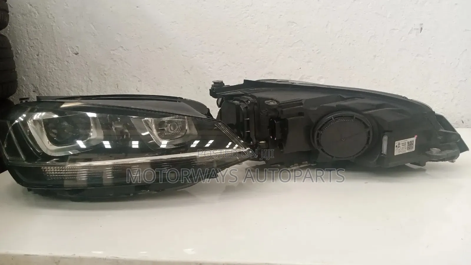 Volkswagen Golf Mk7 Xenon Headlights With One Ballast