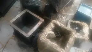 Steel Concrete Cube Mould