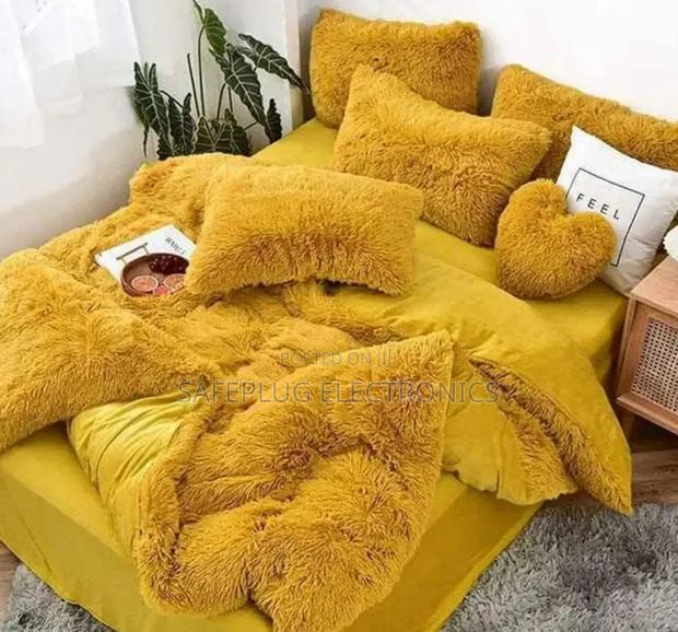 Fluffy Duvet Yellow Fluffy Duvet 6 by 7