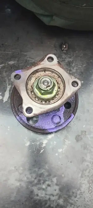 Toyota Collora 110 Rear Hub