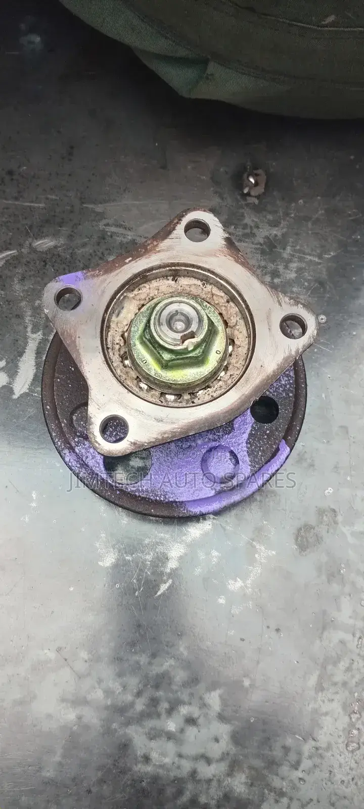 Toyota Collora 110 Rear Hub
