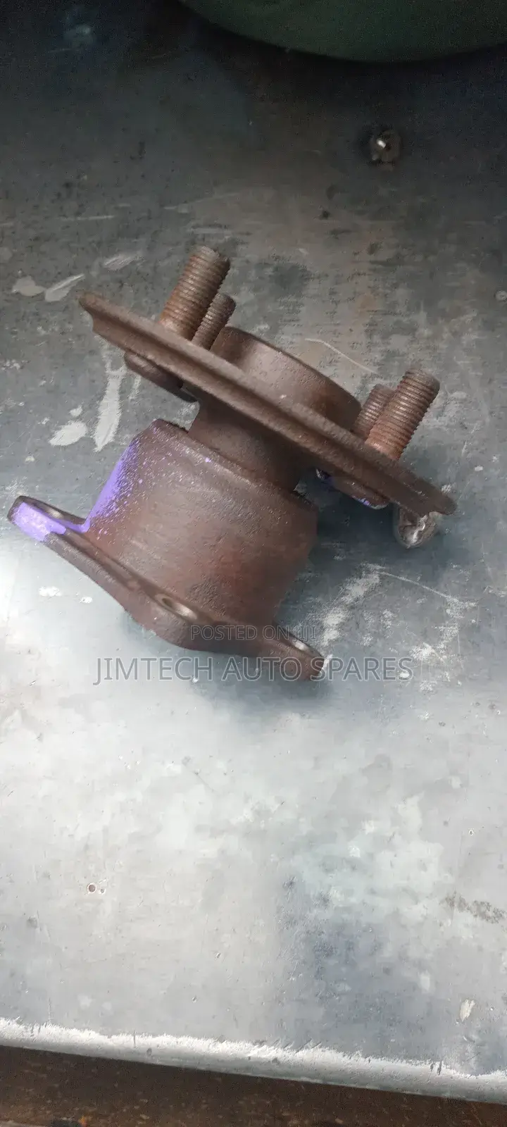 Toyota Collora 110 Rear Hub