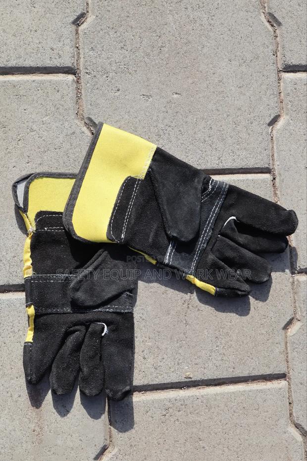 Short Industrial Leather Gloves