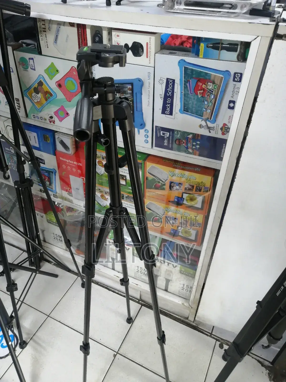 1.4M Camera /Phone Tripod Stand