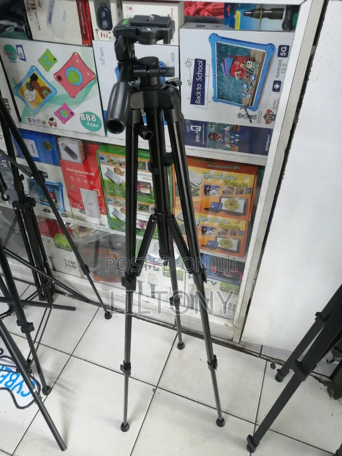 1.4M Camera /Phone Tripod Stand