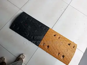 Reflective Rubber Speed Bump