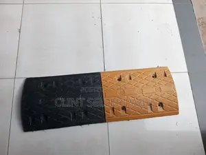 Reflective Rubber Speed Bump