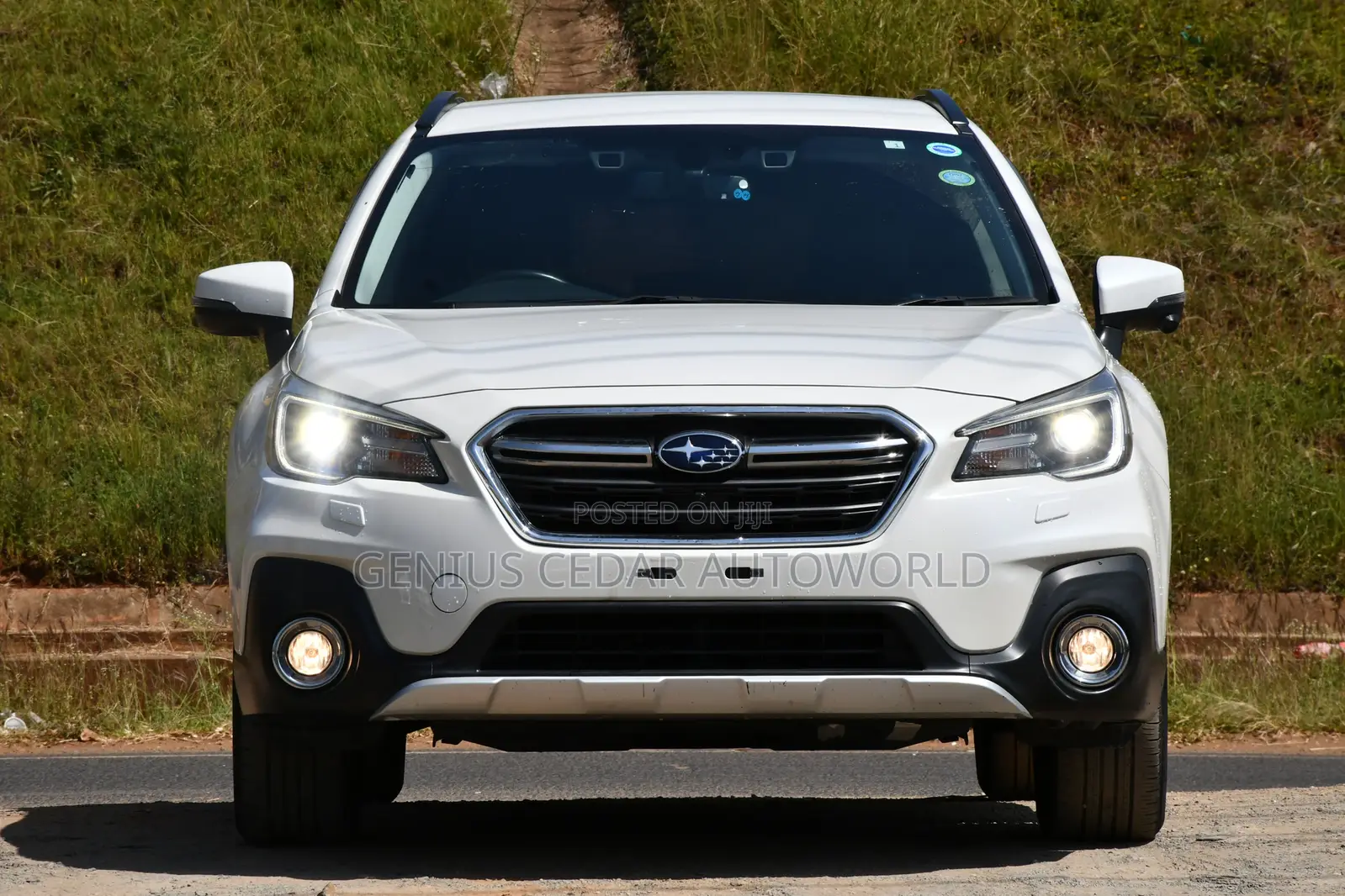 Subaru Outback 2.5i Premium AWD 2017 Pearl