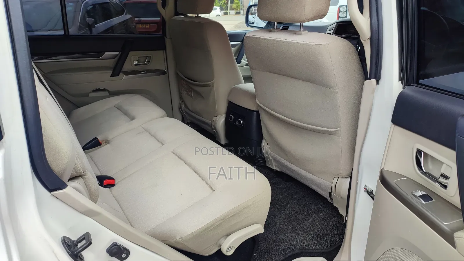 Mitsubishi Pajero V90 3.0 V6 GL 2018 Off white