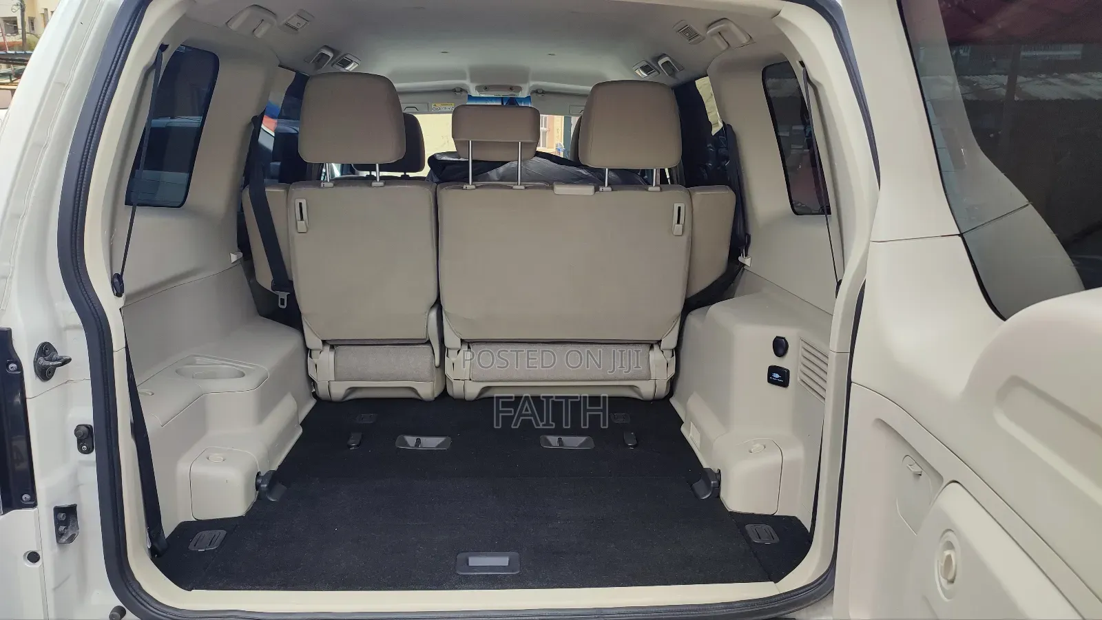 Mitsubishi Pajero V90 3.0 V6 GL 2018 Off white