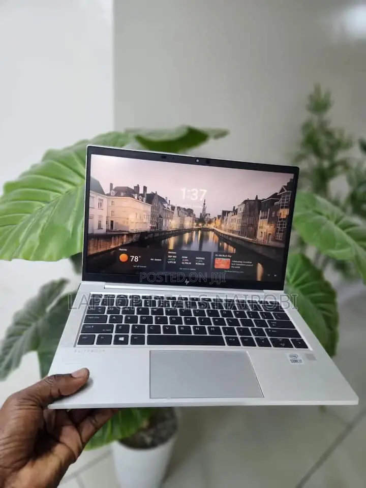Laptop HP EliteBook 830 G7 16GB Intel Core I7 SSD 256GB