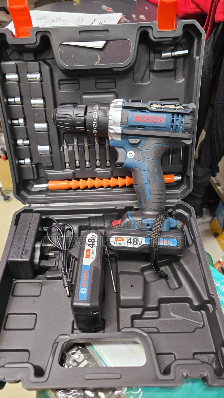 Bosch Cordless Drill/Rechargeable Drillset