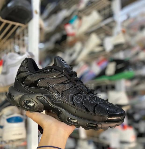 TN Black Size 40_________45 Price *Ksh3500*