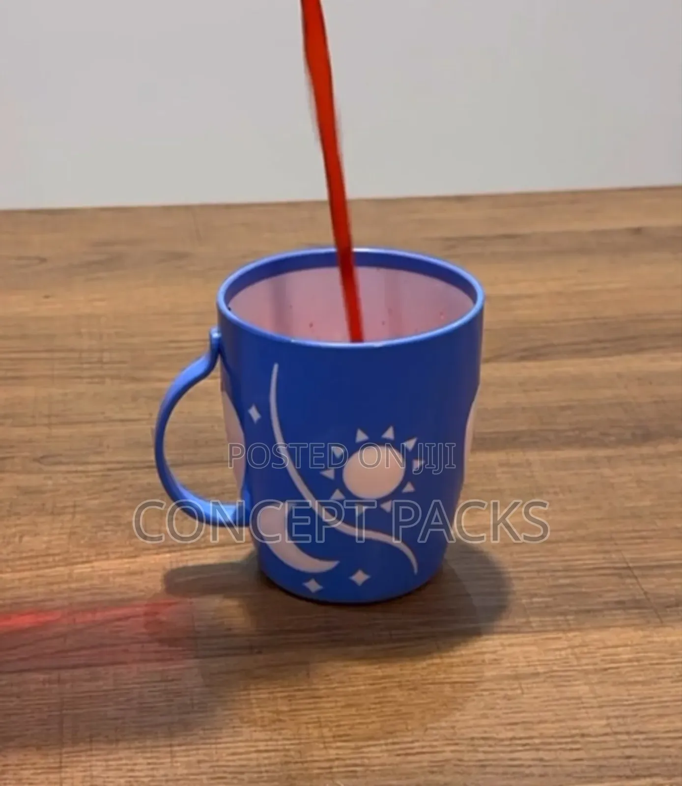120pcs Sun and Moon Plastic Mug.