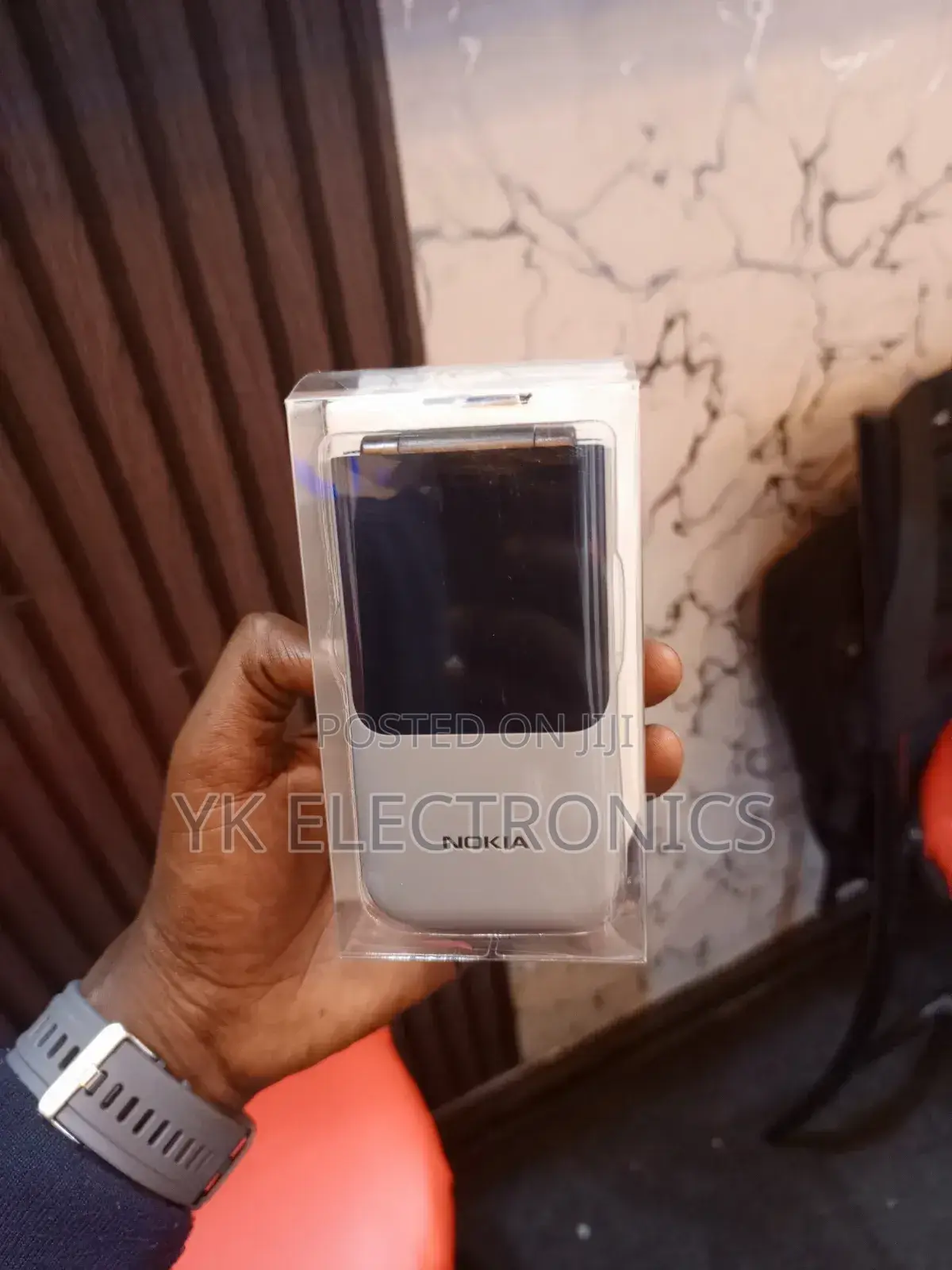 New Nokia 2720 Flip 512 GB Gray