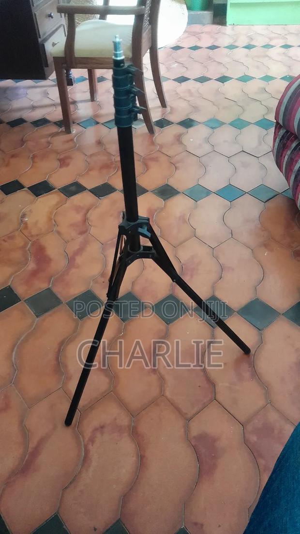Heavy Duty Light/Camera Stand - thumbnail 2