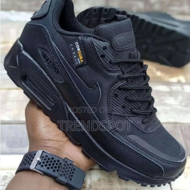 Airmax 90 Sizes 36 - 42 at Ksh3000 - thumbnail 3