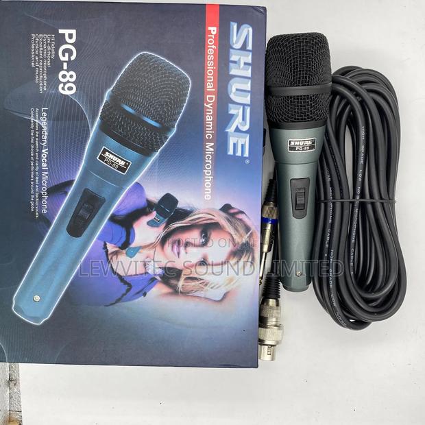 Shure Wired Dynamic Microphone
