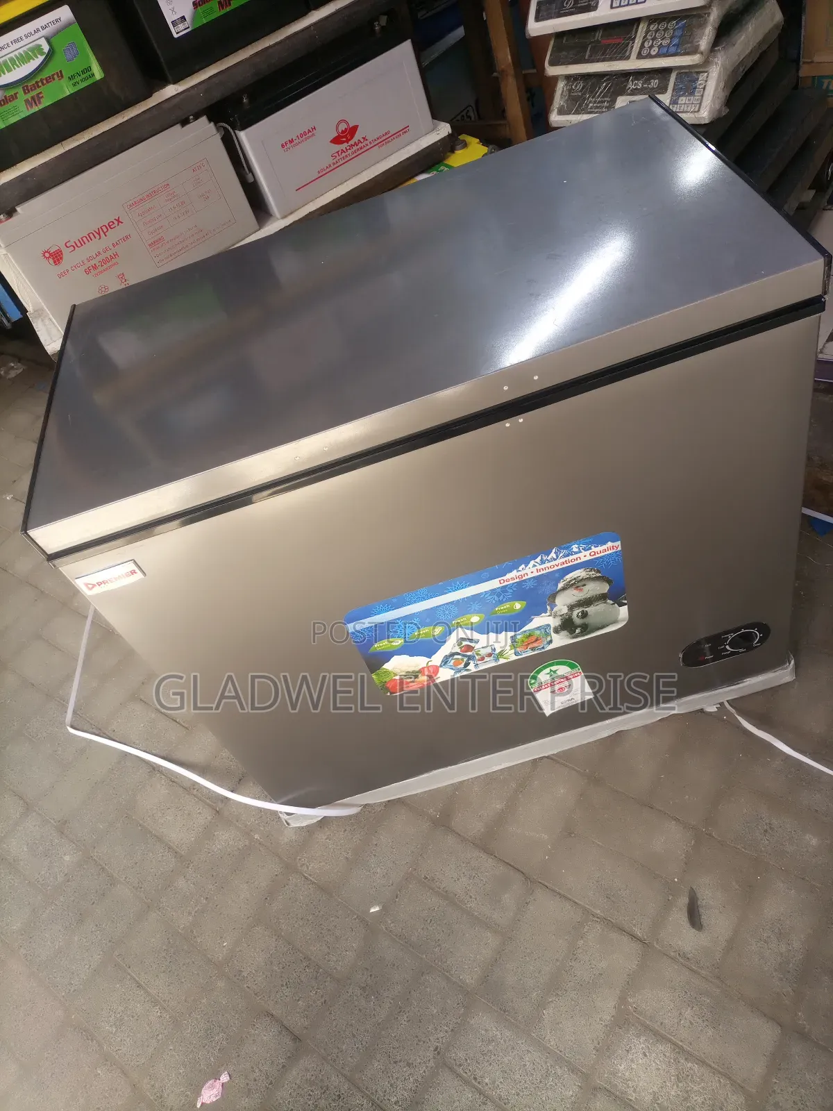 Electric 200lts Deep Freezer