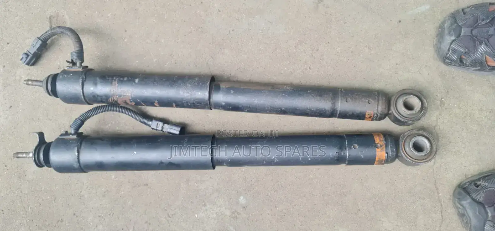 Toyota Land Cruise Prado 150 Rear Sensor Shocks