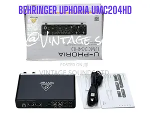 BEHRINGER UPHORIA UMC204HD Audio/Midi Interface for Studio