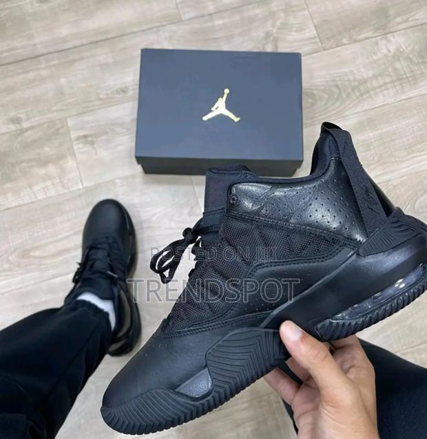 *Jordan Stay Loyal* Size 40___________44. - thumbnail 3