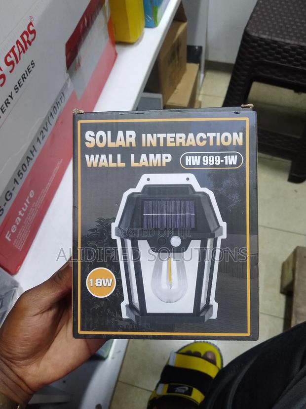 Solar Interaction Wall Lamp