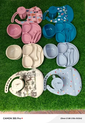 6pcs Silicone Baby Feeding Set - Different Colours