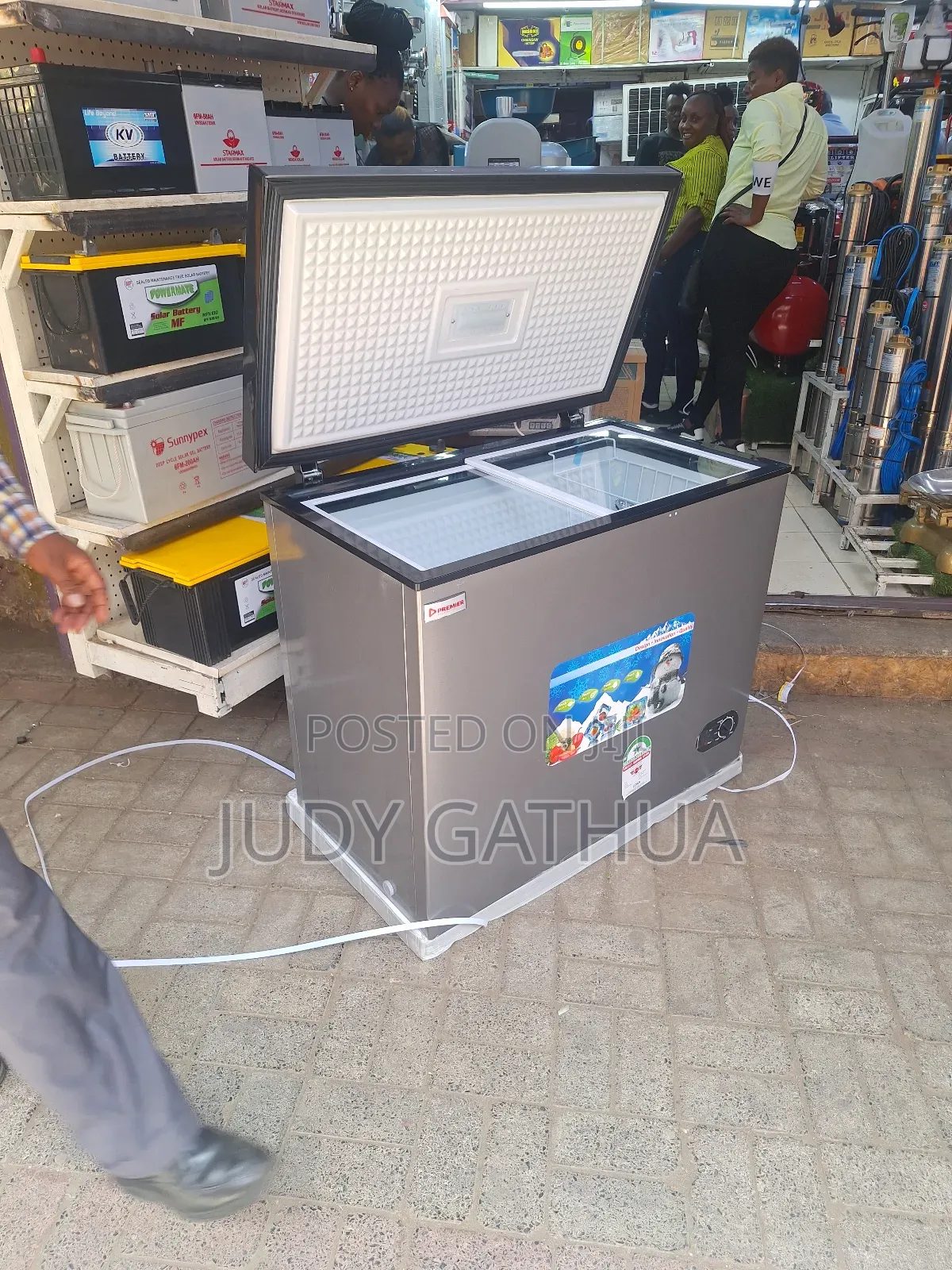 Chest Fleezer 200L