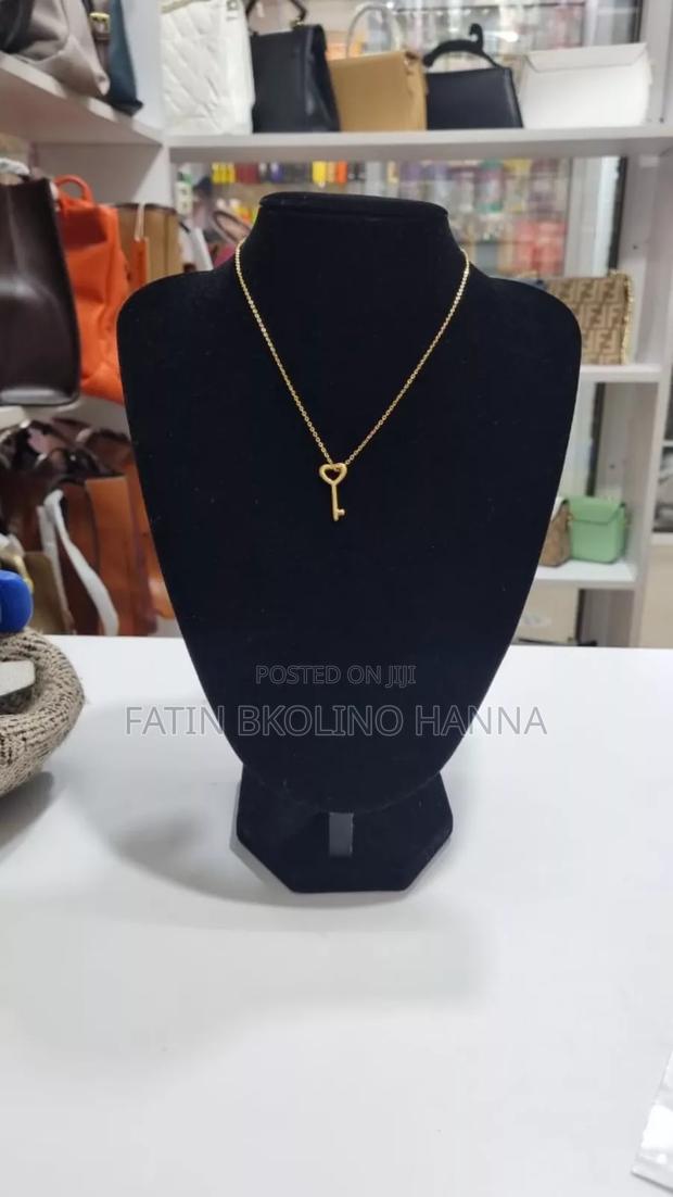 Key Necklace No Fading - main view