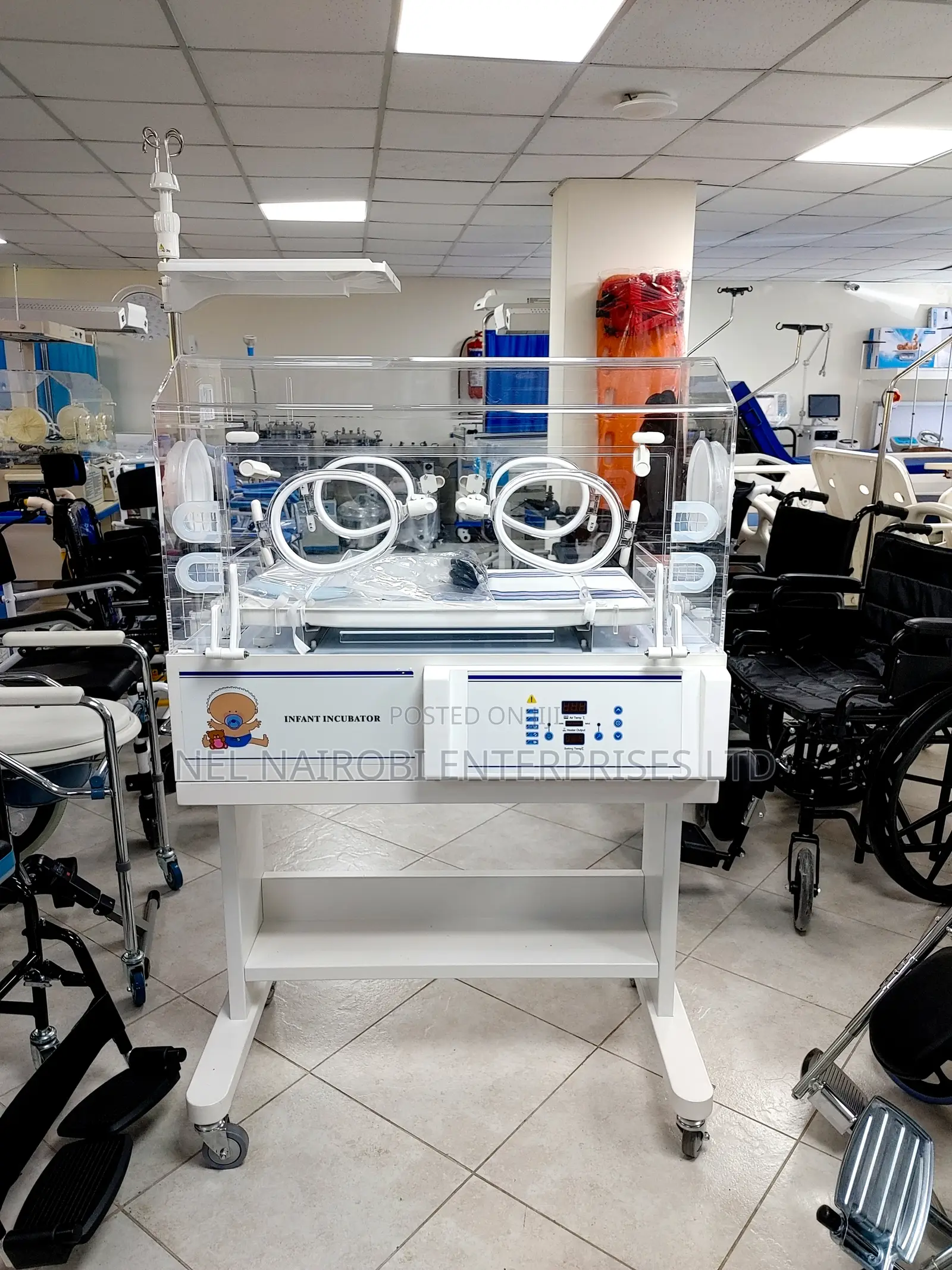 Infant Incubator: BIN-3000A (G)