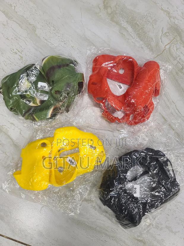 Canon EOS 90D Silicone Cover - thumbnail 2