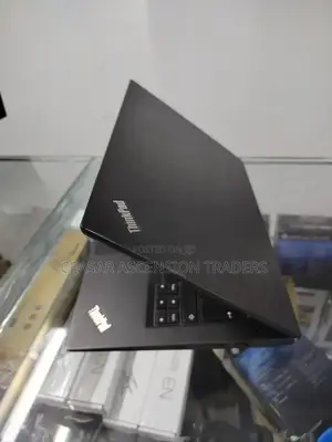 Laptop Lenovo ThinkPad T470s 8GB Intel Core I5 SSD 256GB