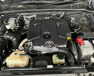 Toyota Fortuner 2.8 D RWD 2021 Silver
