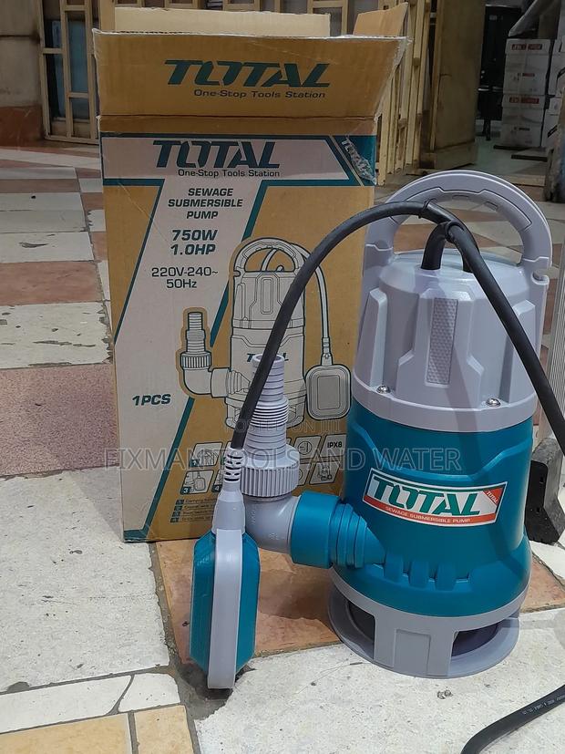 NEW TOTAL SEWAGE PUMP 1 HP 215 Litres Per Minute - main view