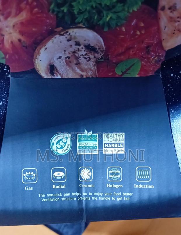 Premium Ceramin Non Stick Induction / Gas / Halogen Pan - thumbnail 3