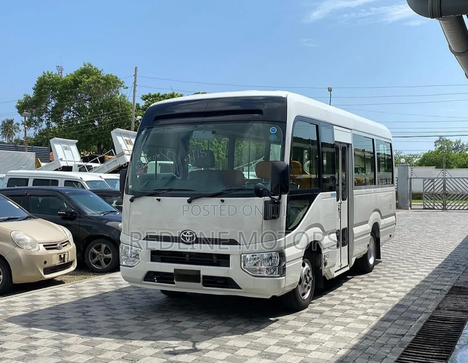 Toyota Coaster 2017 Beige