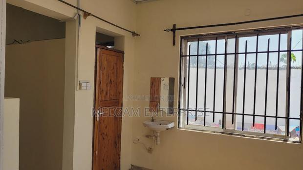 1bdrm House in Nyali for rent - main view