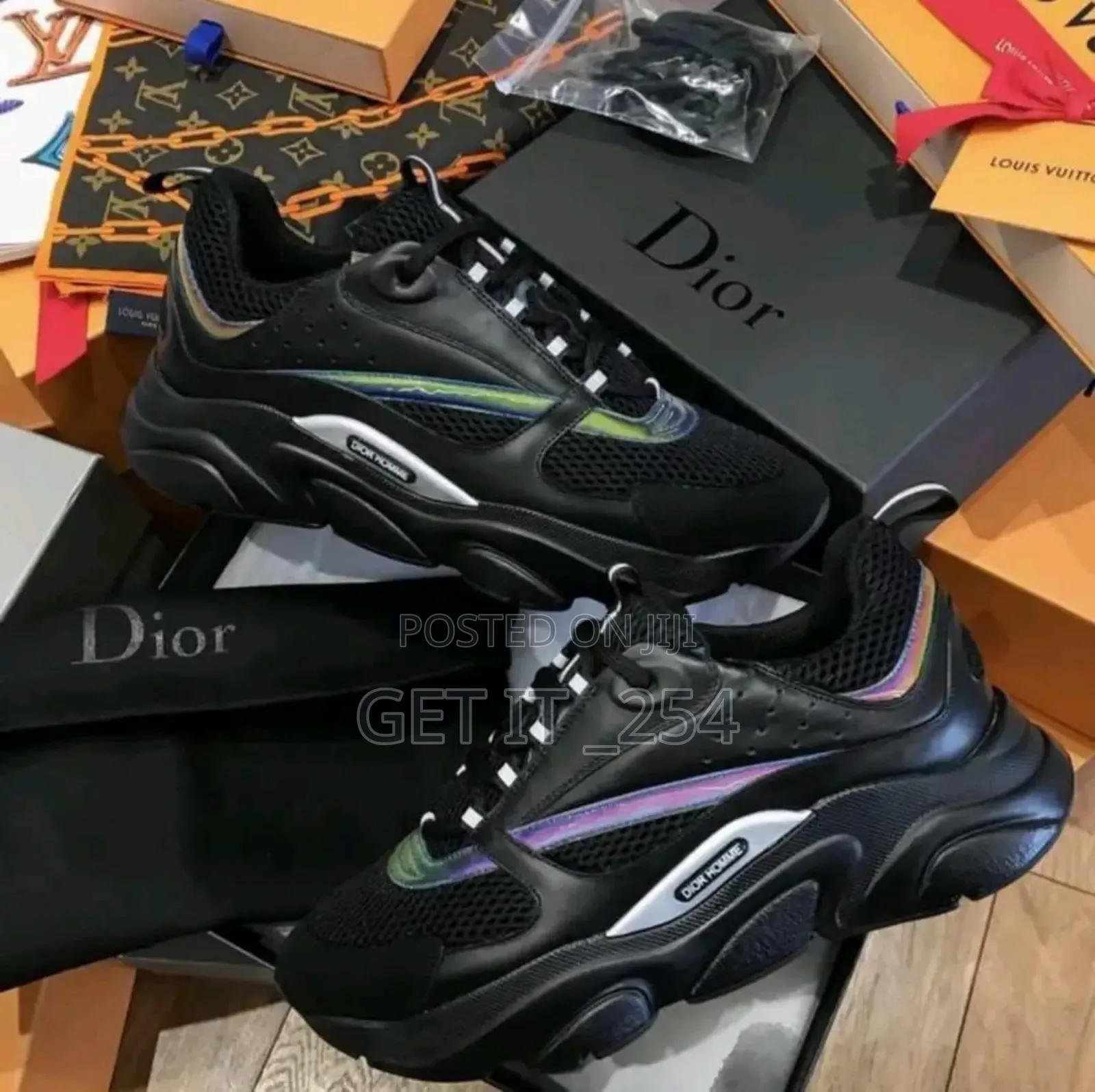 Dior Shoes 🔥🔥🔥
Sizes 
40-45