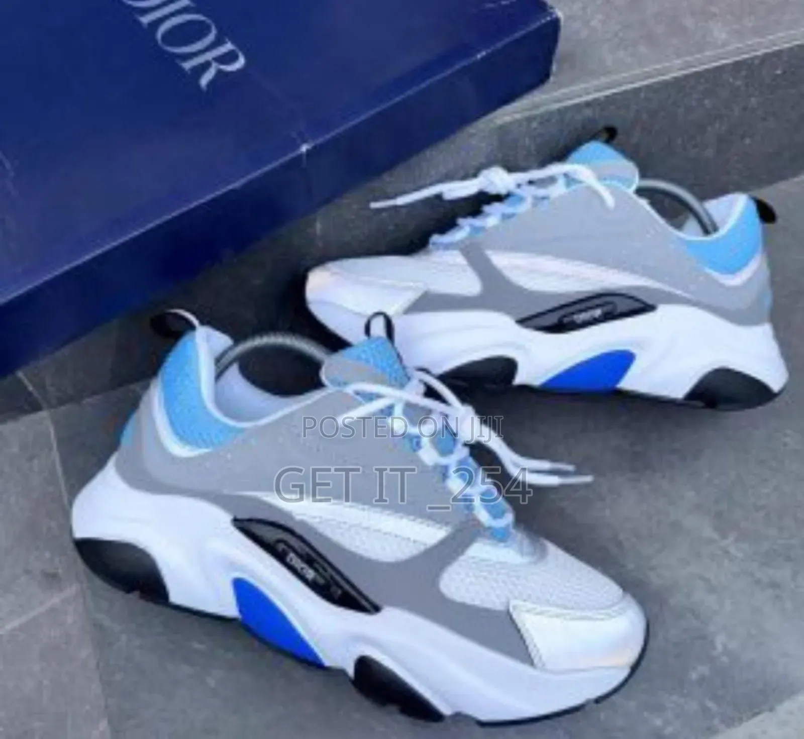 Dior Shoes 🔥🔥🔥
Sizes 
40-45