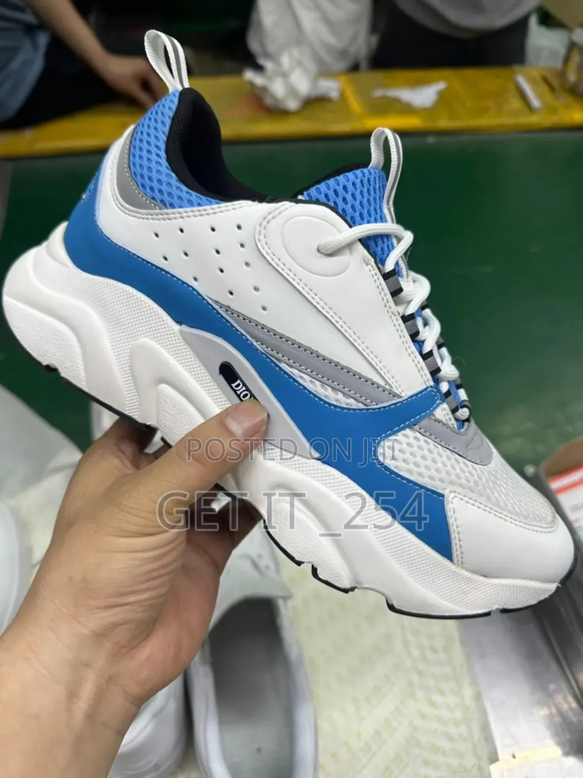 Dior Shoes 🔥🔥🔥
Sizes 
40-45